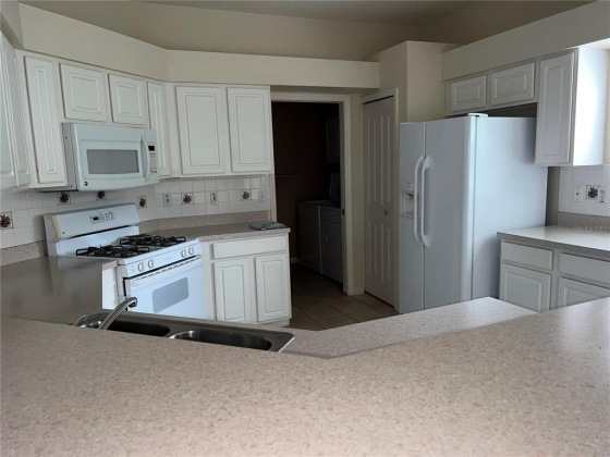3233 BELLFLOWER WAY, LAKELAND, Florida 33811, 3 Bedrooms Bedrooms, ,2 BathroomsBathrooms,Rental Properties,For Sale,BELLFLOWER WAY,T3361809