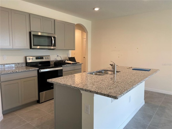 2660 MAGNOLIA AVENUE, DAVENPORT, Florida 33837, 4 Bedrooms Bedrooms, ,2 BathroomsBathrooms,Rental Properties,For Sale,MAGNOLIA,S5064719