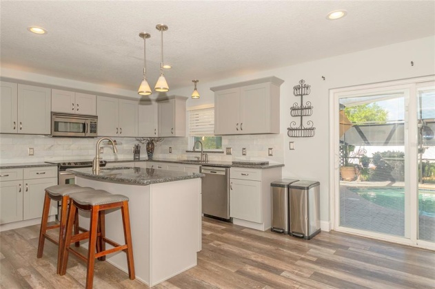 247 VERVAIN AVENUE, DAVENPORT, Florida 33837, 4 Bedrooms Bedrooms, ,3 BathroomsBathrooms,Residential,For Sale,VERVAIN,U8156230