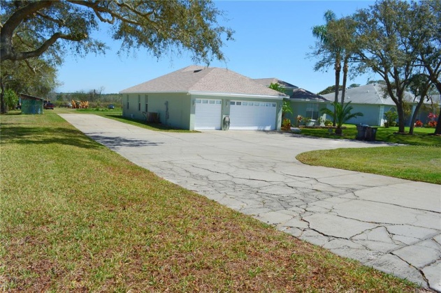 3960 POLK CITY ROAD, HAINES CITY, Florida 33844, 4 Bedrooms Bedrooms, ,3 BathroomsBathrooms,Residential,For Sale,POLK CITY,P4920029