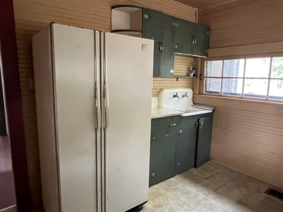 615 ALTA VISTA STREET, LAKE WALES, Florida 33853, 3 Bedrooms Bedrooms, ,1 BathroomBathrooms,Residential,For Sale,ALTA VISTA,P4920030