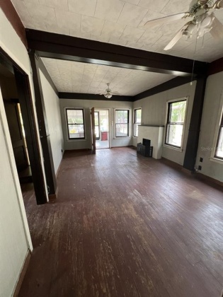 615 ALTA VISTA STREET, LAKE WALES, Florida 33853, 3 Bedrooms Bedrooms, ,1 BathroomBathrooms,Residential,For Sale,ALTA VISTA,P4920030