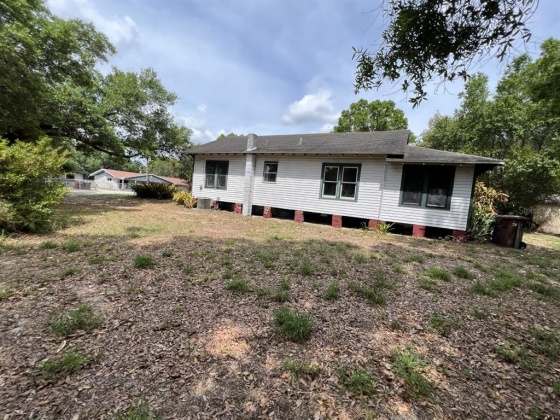 615 ALTA VISTA STREET, LAKE WALES, Florida 33853, 3 Bedrooms Bedrooms, ,1 BathroomBathrooms,Residential,For Sale,ALTA VISTA,P4920030