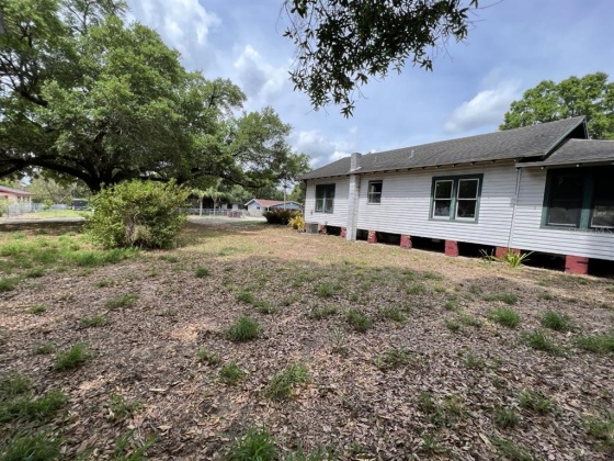 615 ALTA VISTA STREET, LAKE WALES, Florida 33853, 3 Bedrooms Bedrooms, ,1 BathroomBathrooms,Residential,For Sale,ALTA VISTA,P4920030
