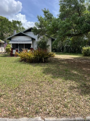 615 ALTA VISTA STREET, LAKE WALES, Florida 33853, 3 Bedrooms Bedrooms, ,1 BathroomBathrooms,Residential,For Sale,ALTA VISTA,P4920030