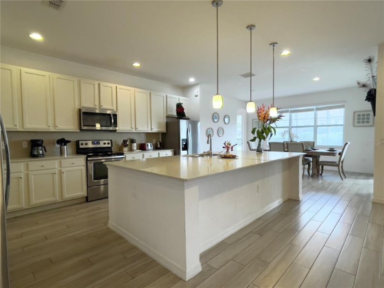6000 OAK GREEN LOOP, DAVENPORT, Florida 33837, 13 Bedrooms Bedrooms, ,10 BathroomsBathrooms,Residential,For Sale,OAK GREEN,O6012889