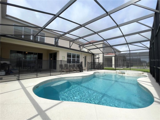 6000 OAK GREEN LOOP, DAVENPORT, Florida 33837, 13 Bedrooms Bedrooms, ,10 BathroomsBathrooms,Residential,For Sale,OAK GREEN,O6012889