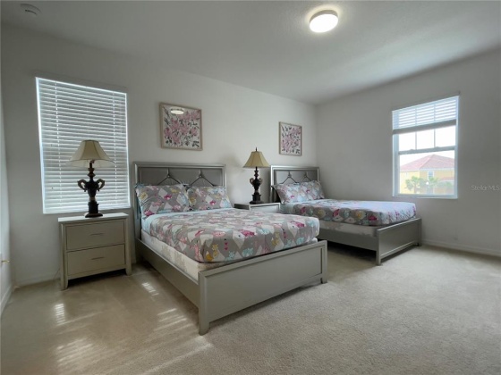 6000 OAK GREEN LOOP, DAVENPORT, Florida 33837, 13 Bedrooms Bedrooms, ,10 BathroomsBathrooms,Residential,For Sale,OAK GREEN,O6012889