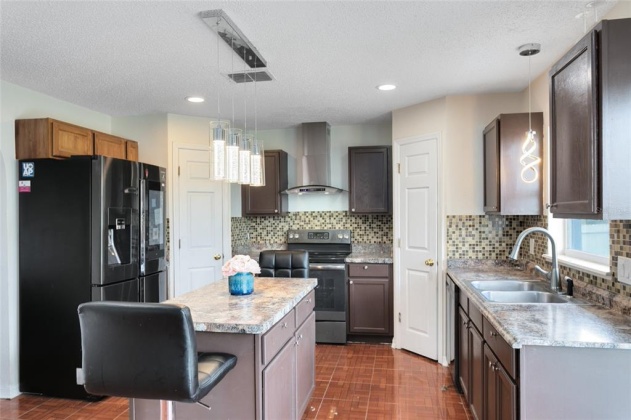620 LLAMA DRIVE, POINCIANA, Florida 34759, 4 Bedrooms Bedrooms, ,2 BathroomsBathrooms,Residential,For Sale,LLAMA,O6006911