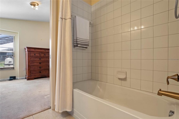 509 FAIRHAVEN DRIVE, DAVENPORT, Florida 33837, 4 Bedrooms Bedrooms, ,3 BathroomsBathrooms,Residential,For Sale,FAIRHAVEN,S5064339
