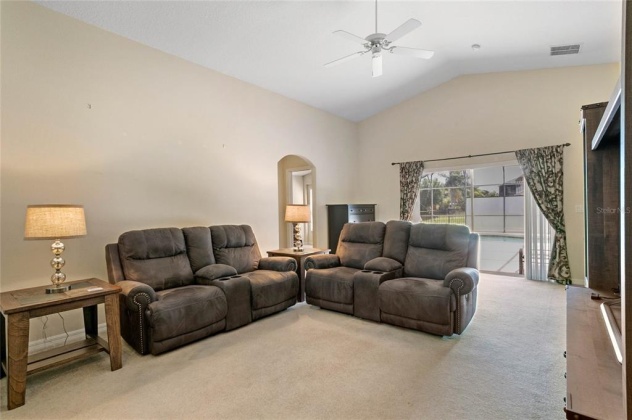 509 FAIRHAVEN DRIVE, DAVENPORT, Florida 33837, 4 Bedrooms Bedrooms, ,3 BathroomsBathrooms,Residential,For Sale,FAIRHAVEN,S5064339