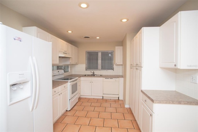 1343 ALMA STREET, LAKELAND, Florida 33803, 3 Bedrooms Bedrooms, ,1 BathroomBathrooms,Residential,For Sale,ALMA,L4928767