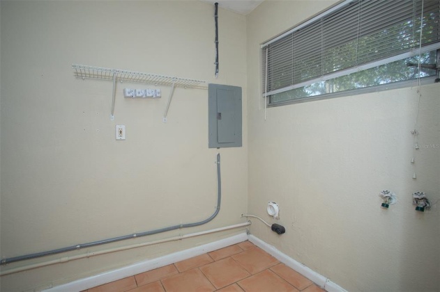 1343 ALMA STREET, LAKELAND, Florida 33803, 3 Bedrooms Bedrooms, ,1 BathroomBathrooms,Residential,For Sale,ALMA,L4928767