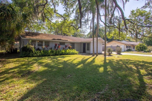 1343 ALMA STREET, LAKELAND, Florida 33803, 3 Bedrooms Bedrooms, ,1 BathroomBathrooms,Residential,For Sale,ALMA,L4928767