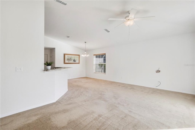 629 MILES BOULEVARD, DUNDEE, Florida 33838, 3 Bedrooms Bedrooms, ,2 BathroomsBathrooms,Residential,For Sale,MILES,L4928769