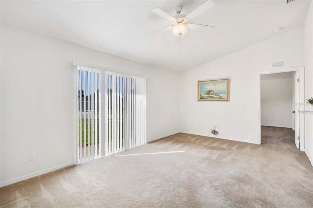 629 MILES BOULEVARD, DUNDEE, Florida 33838, 3 Bedrooms Bedrooms, ,2 BathroomsBathrooms,Residential,For Sale,MILES,L4928769