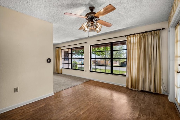 843 HILLSIDE AVENUE, LAKE WALES, Florida 33853, 3 Bedrooms Bedrooms, ,2 BathroomsBathrooms,Residential,For Sale,HILLSIDE,P4920011