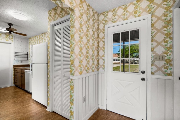 843 HILLSIDE AVENUE, LAKE WALES, Florida 33853, 3 Bedrooms Bedrooms, ,2 BathroomsBathrooms,Residential,For Sale,HILLSIDE,P4920011