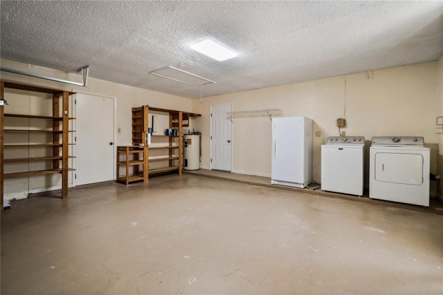843 HILLSIDE AVENUE, LAKE WALES, Florida 33853, 3 Bedrooms Bedrooms, ,2 BathroomsBathrooms,Residential,For Sale,HILLSIDE,P4920011