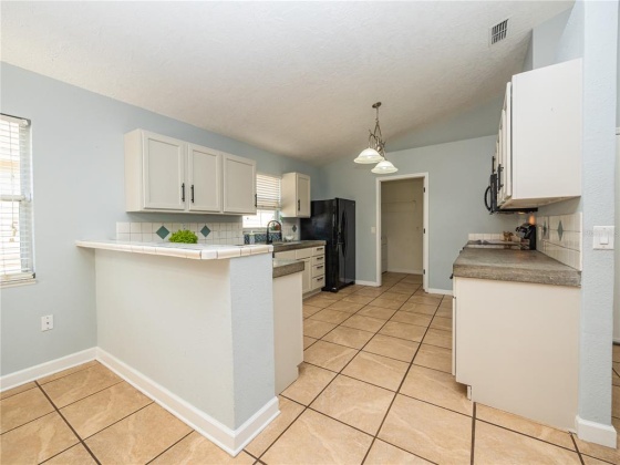 3579 RAINTREE TERRACE, LAKELAND, Florida 33803, 3 Bedrooms Bedrooms, ,2 BathroomsBathrooms,Residential,For Sale,RAINTREE,L4928790