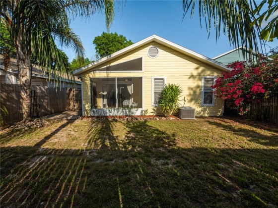 3579 RAINTREE TERRACE, LAKELAND, Florida 33803, 3 Bedrooms Bedrooms, ,2 BathroomsBathrooms,Residential,For Sale,RAINTREE,L4928790