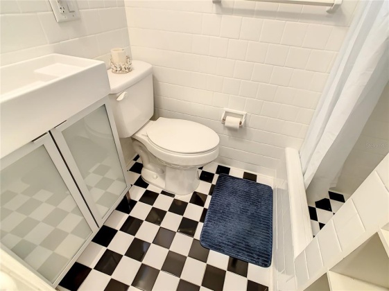 939 QUEEN STREET, LAKELAND, Florida 33803, 3 Bedrooms Bedrooms, ,2 BathroomsBathrooms,Residential,For Sale,QUEEN,T3362418