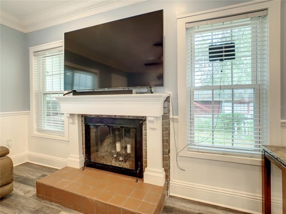 939 QUEEN STREET, LAKELAND, Florida 33803, 3 Bedrooms Bedrooms, ,2 BathroomsBathrooms,Residential,For Sale,QUEEN,T3362418
