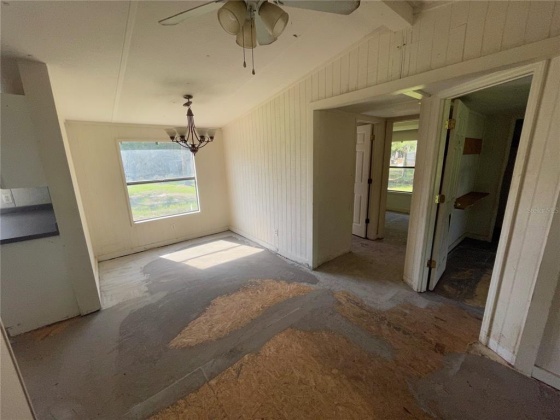 11240 COUNTRY HAVEN DRIVE, LAKELAND, Florida 33809, 3 Bedrooms Bedrooms, ,2 BathroomsBathrooms,Residential,For Sale,COUNTRY HAVEN,B4900975