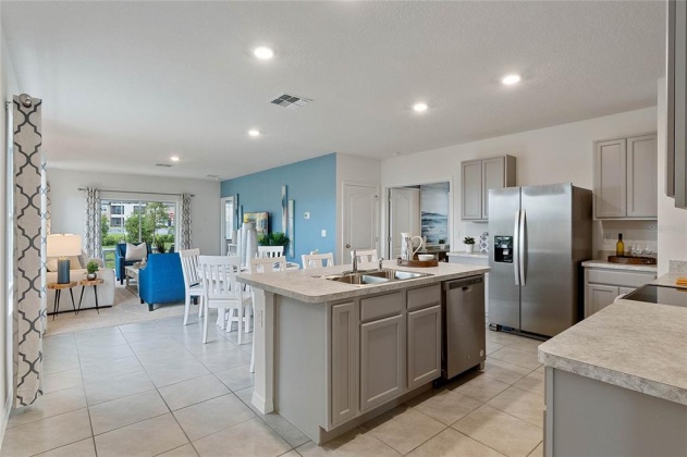284 GINA LANE, DAVENPORT, Florida 33837, 3 Bedrooms Bedrooms, ,2 BathroomsBathrooms,Residential,For Sale,GINA,O6012989