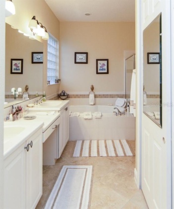 964 SAN RAPHAEL STREET, POINCIANA, Florida 34759, 3 Bedrooms Bedrooms, ,3 BathroomsBathrooms,Residential,For Sale,SAN RAPHAEL,A4529401