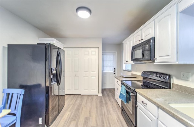 515 GRANBY STREET, LAKELAND, Florida 33801, 2 Bedrooms Bedrooms, ,1 BathroomBathrooms,Residential,For Sale,GRANBY,T3362469