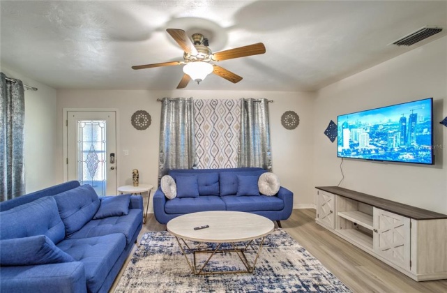 515 GRANBY STREET, LAKELAND, Florida 33801, 2 Bedrooms Bedrooms, ,1 BathroomBathrooms,Residential,For Sale,GRANBY,T3362469