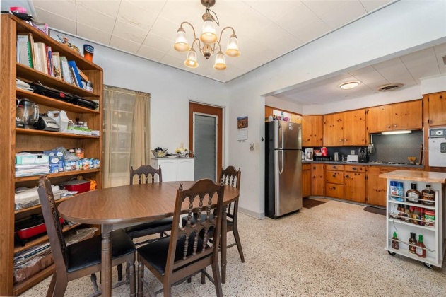 313 9TH STREET, DUNDEE, Florida 33838, 2 Bedrooms Bedrooms, ,1 BathroomBathrooms,Residential,For Sale,9TH,O6013052