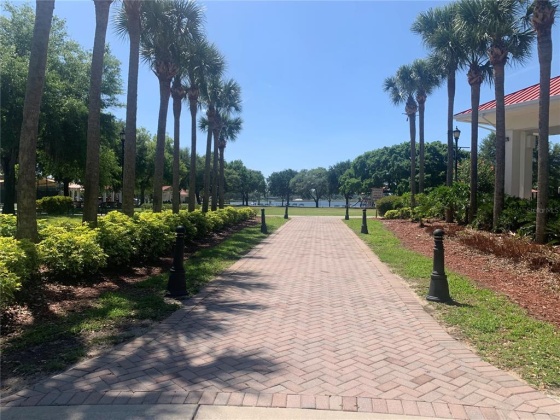 129 GRAHAM PARK DRIVE, HAINES CITY, Florida 33844, 4 Bedrooms Bedrooms, ,4 BathroomsBathrooms,Residential,For Sale,GRAHAM PARK,G5053331