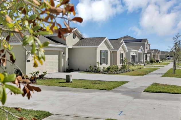 1271 LASSEN STREET, DAVENPORT, Florida 33837, 4 Bedrooms Bedrooms, ,2 BathroomsBathrooms,Residential,For Sale,LASSEN,T3362480