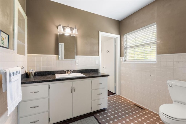 819 S LAKE STARR BLVD, LAKE WALES, Florida 33898, 4 Bedrooms Bedrooms, ,4 BathroomsBathrooms,Residential,For Sale,S LAKE STARR BLVD,P4919992