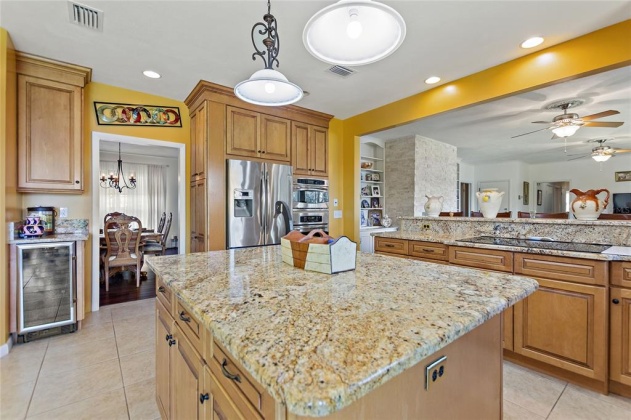 819 S LAKE STARR BLVD, LAKE WALES, Florida 33898, 4 Bedrooms Bedrooms, ,4 BathroomsBathrooms,Residential,For Sale,S LAKE STARR BLVD,P4919992