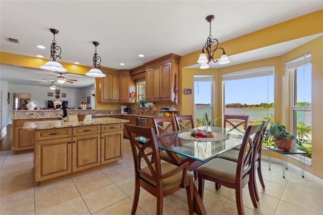 819 S LAKE STARR BLVD, LAKE WALES, Florida 33898, 4 Bedrooms Bedrooms, ,4 BathroomsBathrooms,Residential,For Sale,S LAKE STARR BLVD,P4919992