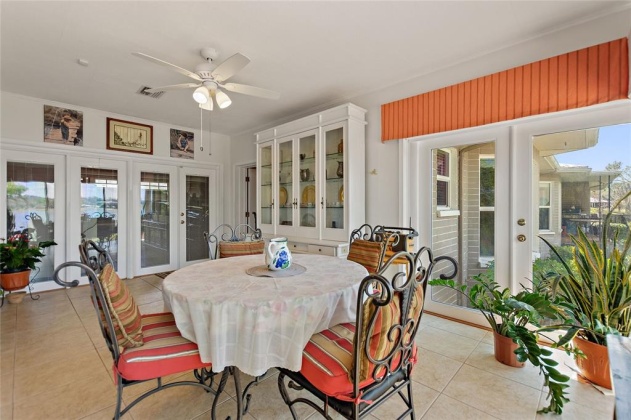 819 S LAKE STARR BLVD, LAKE WALES, Florida 33898, 4 Bedrooms Bedrooms, ,4 BathroomsBathrooms,Residential,For Sale,S LAKE STARR BLVD,P4919992