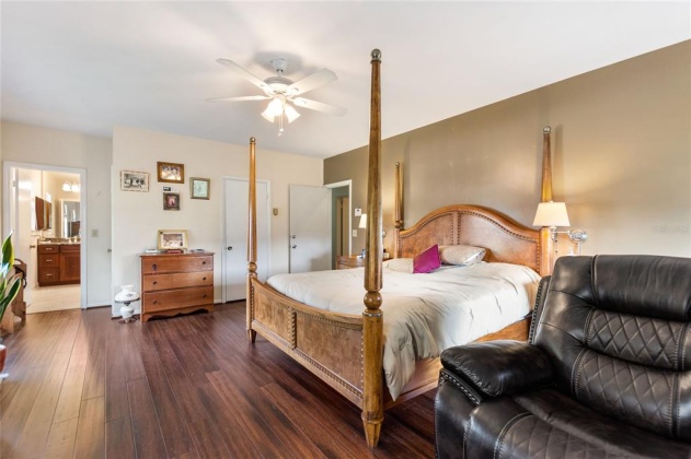 819 S LAKE STARR BLVD, LAKE WALES, Florida 33898, 4 Bedrooms Bedrooms, ,4 BathroomsBathrooms,Residential,For Sale,S LAKE STARR BLVD,P4919992