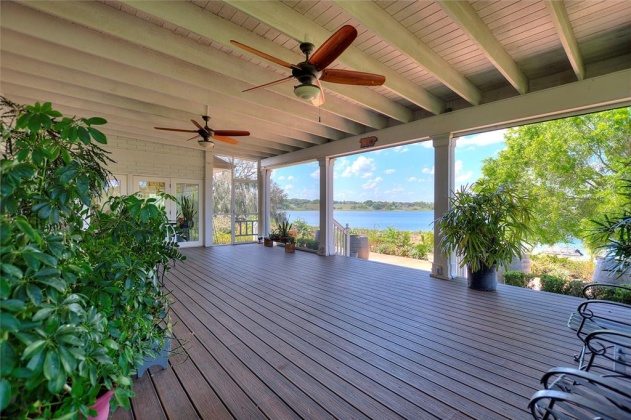 819 S LAKE STARR BLVD, LAKE WALES, Florida 33898, 4 Bedrooms Bedrooms, ,4 BathroomsBathrooms,Residential,For Sale,S LAKE STARR BLVD,P4919992