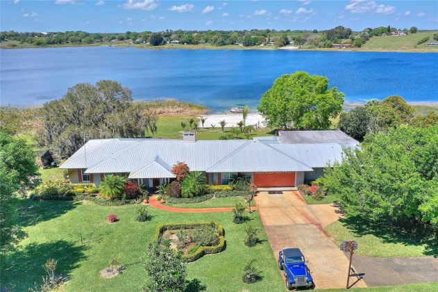 819 S LAKE STARR BLVD, LAKE WALES, Florida 33898, 4 Bedrooms Bedrooms, ,4 BathroomsBathrooms,Residential,For Sale,S LAKE STARR BLVD,P4919992