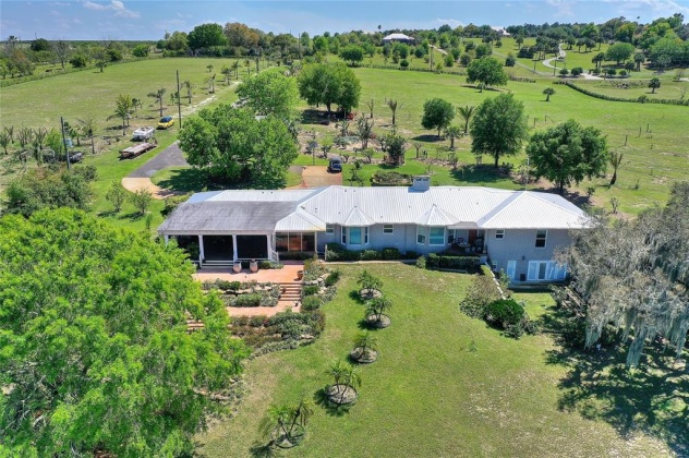 819 S LAKE STARR BLVD, LAKE WALES, Florida 33898, 4 Bedrooms Bedrooms, ,4 BathroomsBathrooms,Residential,For Sale,S LAKE STARR BLVD,P4919992