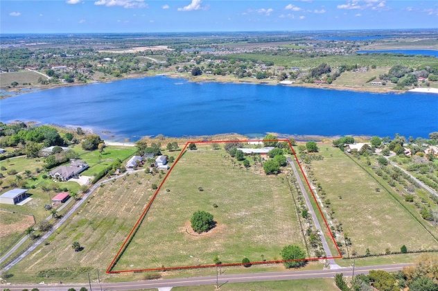 819 S LAKE STARR BLVD, LAKE WALES, Florida 33898, 4 Bedrooms Bedrooms, ,4 BathroomsBathrooms,Residential,For Sale,S LAKE STARR BLVD,P4919992