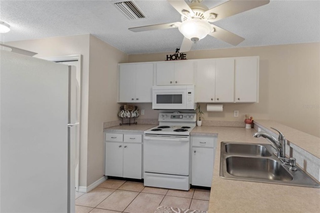 2197 MYSTIC RING LOOP, POINCIANA, Florida 34759, 3 Bedrooms Bedrooms, ,2 BathroomsBathrooms,Residential,For Sale,MYSTIC RING,G5053213
