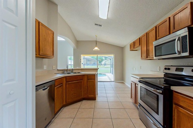 440 LANGHAM DRIVE, DAVENPORT, Florida 33897, 5 Bedrooms Bedrooms, ,3 BathroomsBathrooms,Residential,For Sale,LANGHAM,O6013123