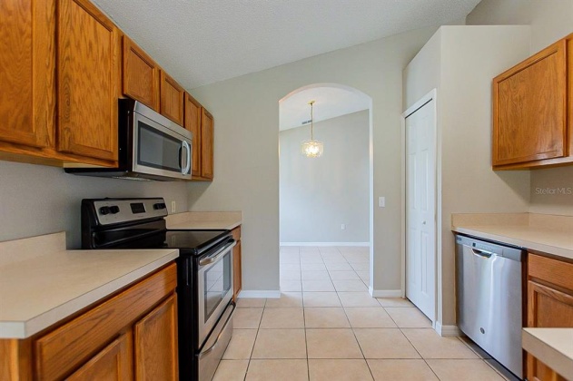 440 LANGHAM DRIVE, DAVENPORT, Florida 33897, 5 Bedrooms Bedrooms, ,3 BathroomsBathrooms,Residential,For Sale,LANGHAM,O6013123