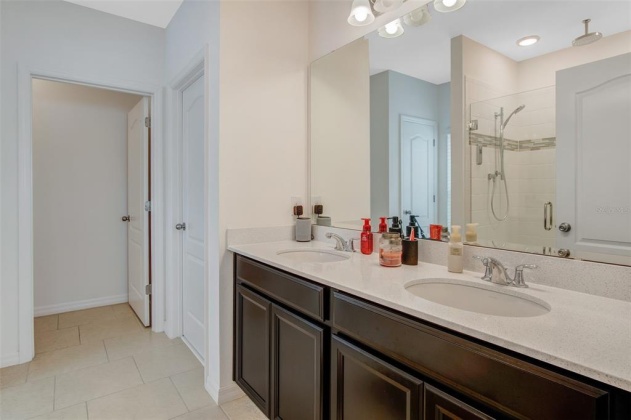 183 BLUE CYPRESS DRIVE, DAVENPORT, Florida 33837, 4 Bedrooms Bedrooms, ,2 BathroomsBathrooms,Residential,For Sale,BLUE CYPRESS,O6013230