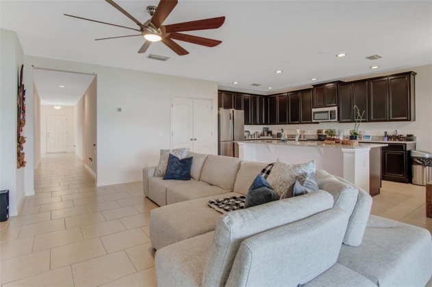 183 BLUE CYPRESS DRIVE, DAVENPORT, Florida 33837, 4 Bedrooms Bedrooms, ,2 BathroomsBathrooms,Residential,For Sale,BLUE CYPRESS,O6013230