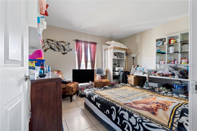 17 INCONNU DRIVE, POINCIANA, Florida 34759, 3 Bedrooms Bedrooms, ,2 BathroomsBathrooms,Residential,For Sale,INCONNU,S5064814